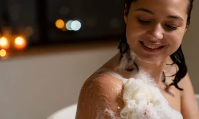 banho sabonete - 6 sabonetes que deixam o cheiro de banho no corpo por horas