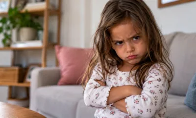 crianca brava - Crianças que desafiam os pais o tempo todo têm uma explicação no comportamento infantil: saiba como lidar sem criar mais atrito em casa