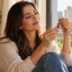 mulher chaves - Sonhar com chaves tem explicação e não, não é sobre sorte: entenda o que cada detalhe revela sobre sua vida